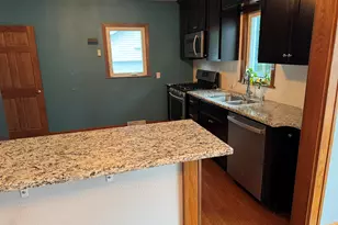 517 Hayes Avenue, Racine, WI 53405 - Photo 5