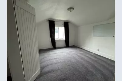 517  Hayes Ave, Racine, WI 53405 - Photo 17