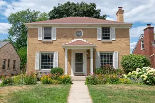 2439 N 81st St, Wauwatosa, WI 53213 - Photo 1
