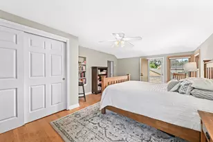 2439 N 81st St, Wauwatosa, WI 53213 - Photo 17