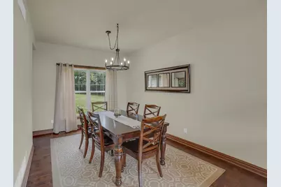 W270N2468  Orchard Ln, Pewaukee, WI 53072 - Photo 9