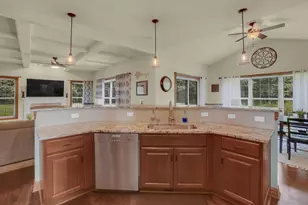 W270N2468 Orchard Ln, Pewaukee, WI 53072 - Photo 13