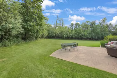 W270N2468  Orchard Ln, Pewaukee, WI 53072 - Photo 47