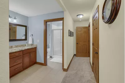 W270N2468  Orchard Ln, Pewaukee, WI 53072 - Photo 25
