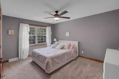 W270N2468  Orchard Ln, Pewaukee, WI 53072 - Photo 27