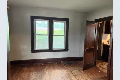 7229  Sheridan Rd, Kenosha, WI 53142 - Photo 9