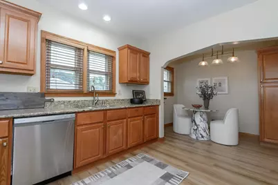 4019 S Kansas Ave, Saint Francis, WI 53235 - Photo 7