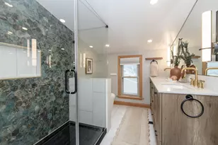 4019 S Kansas Ave, Saint Francis, WI 53235 - Photo 15