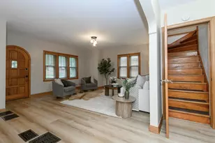 4019 S Kansas Ave, Saint Francis, WI 53235 - Photo 11