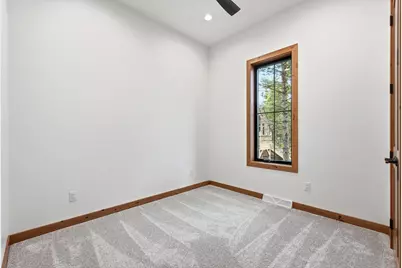 3244 N Interlaken Dr, Summit, WI 53066 - Photo 17
