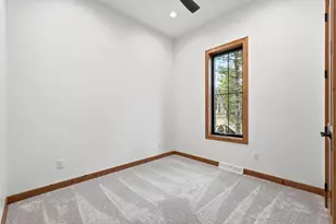 3244 N Interlaken Dr, Summit, WI 53066 - Photo 17