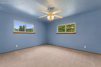 N56W15799  Bette Dr, Menomonee Falls, WI 53051 - Photo 29