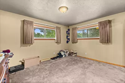 N56W15799  Bette Dr, Menomonee Falls, WI 53051 - Photo 21