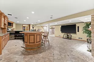 N56W15799 Bette Dr, Menomonee Falls, WI 53051 - Photo 37