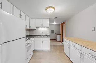 2210 S Winchester St, Milwaukee, WI 53207 - Photo 23