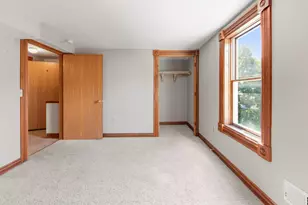 2210 S Winchester St, Milwaukee, WI 53207 - Photo 29