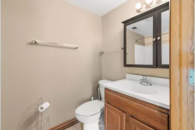 2210 S Winchester St, Milwaukee, WI 53207 - Photo 31