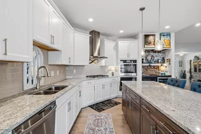 1740  Cobblestone Ct, Lake Geneva, WI 53147 - Photo 11