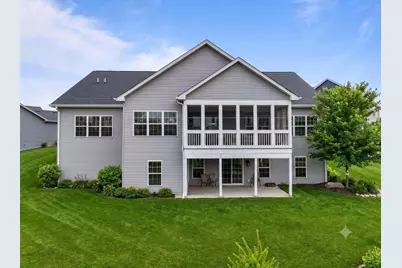 1740  Cobblestone Ct, Lake Geneva, WI 53147 - Photo 3