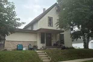 117 E Walters St, Port Washington, WI 53074 - Photo 1