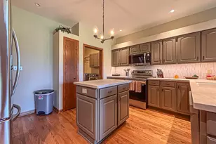 504 N Ponderosa Dr, Hartland, WI 53029 - Photo 15