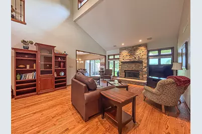 504 N Ponderosa Dr, Hartland, WI 53029 - Photo 11