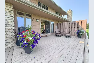 504 N Ponderosa Dr, Hartland, WI 53029 - Photo 35