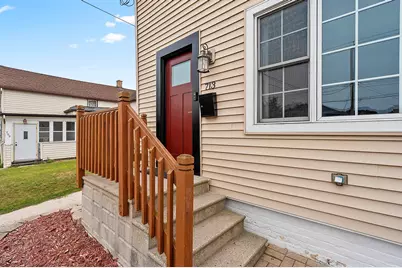 713  Huron St, Manitowoc, WI 54220 - Photo 55