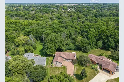 8032 S 66th St, Franklin, WI 53132 - Photo 37