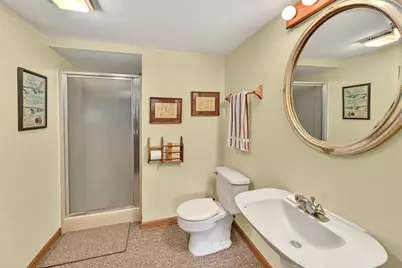 8032 S 66th St, Franklin, WI 53132 - Photo 23