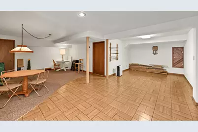 8032 S 66th St, Franklin, WI 53132 - Photo 27
