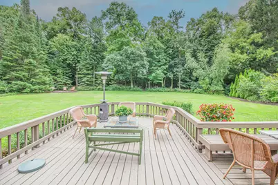7343  Glencoe Dr, Cedarburg, WI 53012 - Photo 3