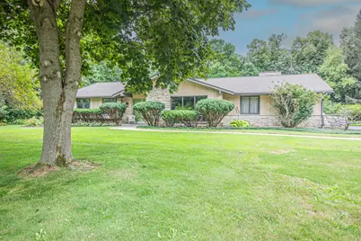 7343  Glencoe Dr, Cedarburg, WI 53012 - Photo 13