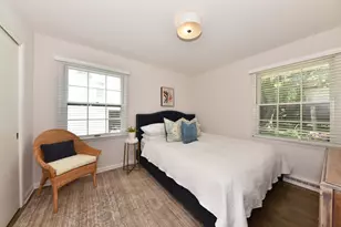 7530 N Fairchild Rd, Fox Point, WI 53217 - Photo 11