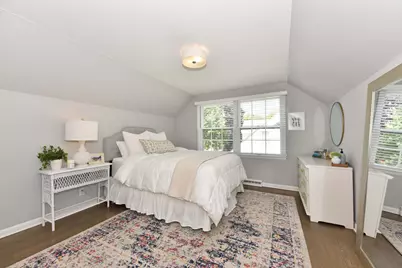 7530 N Fairchild Rd, Fox Point, WI 53217 - Photo 21