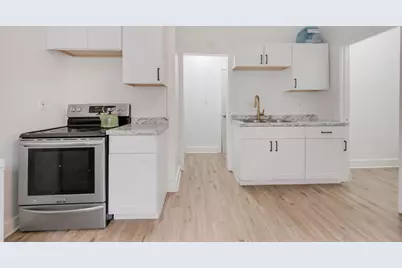 2442 N 39th St #2444, Milwaukee, WI 53210 - Photo 5