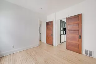 2442 N 39th St, Milwaukee, WI 53210 - Photo 11