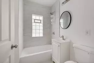 2442 N 39th St, Milwaukee, WI 53210 - Photo 13