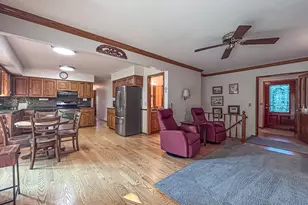 W228S5955 Arrow Ridge Rd, Waukesha, WI 53189 - Photo 11