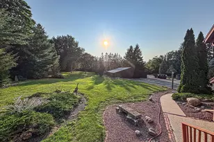 W228S5955 Arrow Ridge Rd, Waukesha, WI 53189 - Photo 29