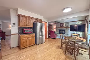 W228S5955 Arrow Ridge Rd, Waukesha, WI 53189 - Photo 13