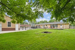 4223 Canterbury Ln, Racine, WI 53403 - Photo 47