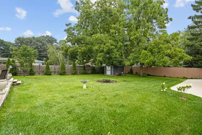 4223  Canterbury Ln, Racine, WI 53403 - Photo 51