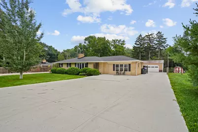 4223  Canterbury Ln, Racine, WI 53403 - Photo 55