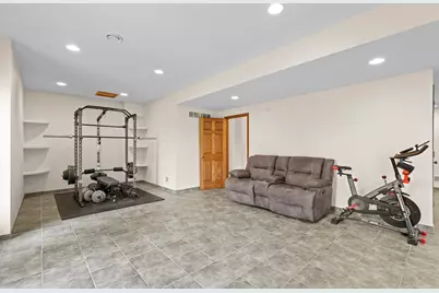 W248S6006  Deerfield Cir, Waukesha, WI 53189 - Photo 33