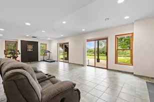 W248S6006 Deerfield Cir, Waukesha, WI 53189 - Photo 35