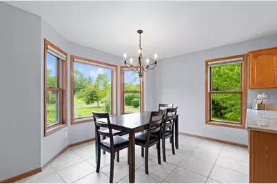 W248S6006  Deerfield Cir, Waukesha, WI 53189 - Photo 11