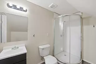 1600 E Kane Pl, Milwaukee, WI 53202 - Photo 33