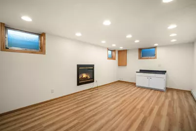 1504 W Decorah Rd, West Bend, WI 53095 - Photo 27