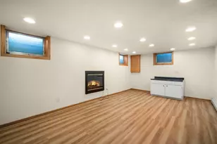 1504 W Decorah Rd, West Bend, WI 53095 - Photo 27